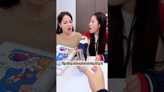 REVIEW Quỳnh và Chi thi tô màu xem bút của ai tốt hơn kawaii funnyvideo funnyshorts shortviral [upl. by Huoh]