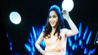 Tu Long Main Elaichi song choreography learn with Madhuri Dixit Nene On Tata sky Dance Studio [upl. by Burnie]