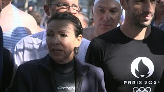 Hidalgo après sa baignade dans la Seine quotCe sera un héritage majeur pour nousquot  AFP Extrait [upl. by Aikyt834]