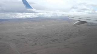 Approach and landing El Calafate Airport Patagonia Turbulence on approach Aerolineas Argentina [upl. by Zennas]