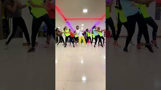 Tininga mininga tissha 🕺🏻💃💃 dance trending uniqdancestudio [upl. by Nodnarbal241]