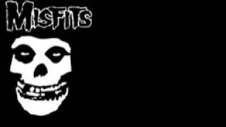 Misfits Helena Lyrics Letra en español [upl. by Ronile]