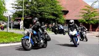 HUGE Motorcycle convoy driveby [upl. by Eadrahs]