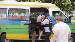 Ukrainian authorities order evacuation of eastern city of Pokrovsk amid Russian advance [upl. by Notsniw]