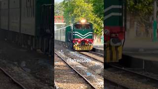 5up Green Line Smoothly Pass GujratTrainologypakistanrailways trainspeed geu20 [upl. by Ahsinom581]