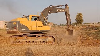 Battle of the Behemoths Liebherr vs Caterpillar [upl. by Ainnat93]