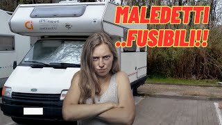 camper  maledetti fusibilidove sono e a cosa servono [upl. by Leafar]