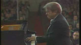 Schumann  Emil Gilels 4 Klavierstucke Op 32  III [upl. by Enilesor]