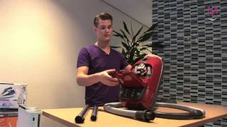 Miele S380 Stofzuiger Video Review  MegaKeuze NL [upl. by Naghem]