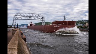 Mesabi Miner VS Lake Superior Plowing out of Duluth with coal August 07 2022 [upl. by Jonati]