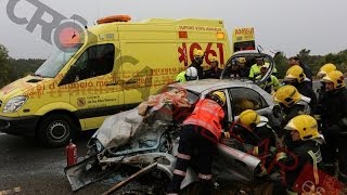 Un muerto y dos heridos críticos en un accidente registrado en la carretera vieja de Sineu [upl. by Ztirf]