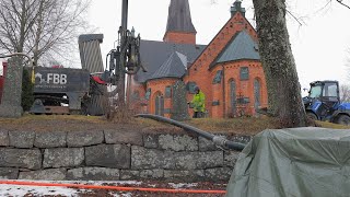 Klimatsmart geoenergi för Hällestad kyrka i Finspångs kommun [upl. by Lekkim163]