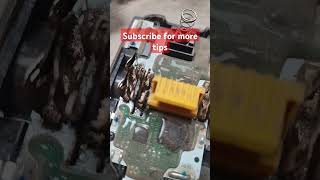 Makita 18V 5 Ah battery not accepted by charger makitapowertools repair makitatools diy makita [upl. by Eimerej12]