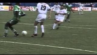 Roberto Baggio  Primo Goal ItaliaNigeria USA 94 Bruno Pizzul [upl. by Sadirah]