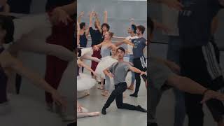 Intens preparation of upcoming MIDSUMMER NIGHTS DREAM by Jorma Elo in Finnish National ballet [upl. by Julianna]