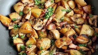 Poêlée de pommes de terre🥔 champignons 🍄et lardons 🥓 [upl. by Reffotsirhc]