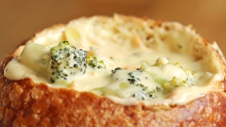 Broccoli Cheddar Soup [upl. by Wiese]