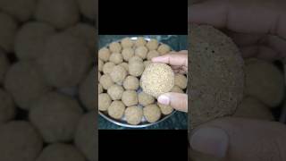 💁‍♀️ डिंकाचे लाडू  Dinkache ladoo Recipe In Marathi youtubeshorts shorts dinkacheladoo [upl. by Joelle106]