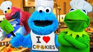 Cooking with Cookie Monster Kermit the Frog and Cookie Monsters Cooking Show [upl. by Rebmat]