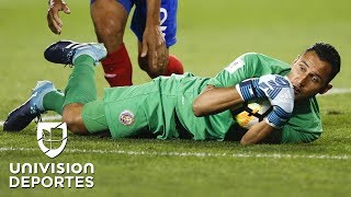 Keylor Navas le robó la capa a Supermán y voló de palo a palo ante el Team USA [upl. by Rivard250]