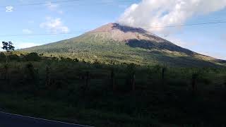 BONITA VISTA VOLCÁN CHAPARRASTIQUE🌋🇸🇻 [upl. by Tychonn]