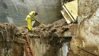 Dutzende Tote durch Unwetter in Brasilien  AFP [upl. by Aundrea]