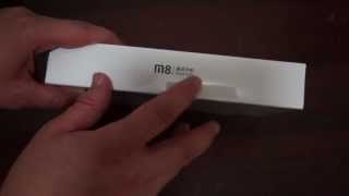 Hyundai Media M8 Android Tablet Review Part 1 Unboxing [upl. by Lehsreh252]