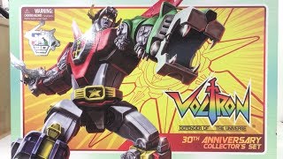 VOLTRON 30th Anniversary Collectors Set Review [upl. by Nomzzaj]