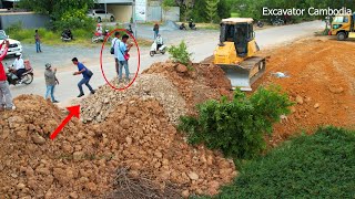 Episode 3 Komatsu D R 51PX Dozer Pushing Soil Bury Trash And Team Truck Working Unloading Filling Up [upl. by Dearr415]