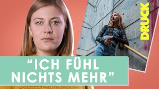 Dissoziation  das ist los mit Nora von DRUCKDieSerie  psychologeek [upl. by Eilsehc]