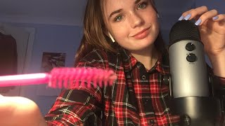 ASMR SPOOLIE NIBBLING AND MIC SCRATCHING [upl. by Marigolda]