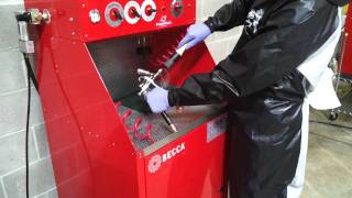 BECCA S700M Solvent Spray Gun Cleaner Workstation  Operation quotHow to Clean a Solvent Spray Gunquot [upl. by Nefets424]