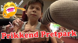 DE KINDEREN KRIJGEN HUN 9 JARIGE PRIK IN PRETPARK DTP amp BMR VACCINATIE [upl. by Lotsirhc]