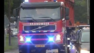 COMPAGNIEBRAND EGMOND 17 BRANDWEERVOERTUIGEN MET SPOED [upl. by Aihcrop]