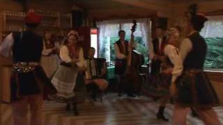 Pologne Cracovie danses folkloriques traditionnelles [upl. by Ahsinelg]