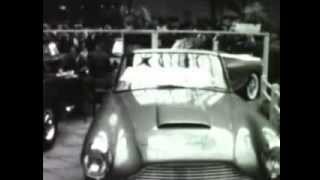 Le salon de lquotauto Paris 1960 film damateur en 8mm [upl. by Nortad]