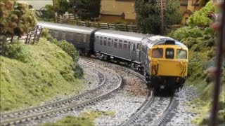 Heljan Class 331 6525 Diesel locomotive with 4TC PushPull set solo running [upl. by Oiramed340]