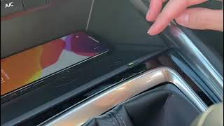 How to use the wireless charger on a Mazda CX5 [upl. by Arde]