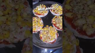 Mini pizza youtubeshort food recipe howtomakepaneerbuttermasalayoutubeshortsvideo [upl. by Anaihsat966]