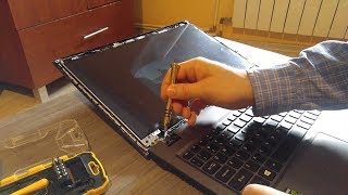 Jak wymienić matryce HD na FHD w laptopie Acer V5591g Screen replacement HD to FHD [upl. by Oiznun]